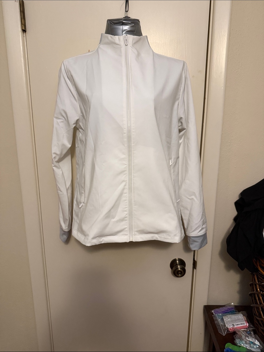 Under Armour White Women’s Zip-Up Utility Jacket Small